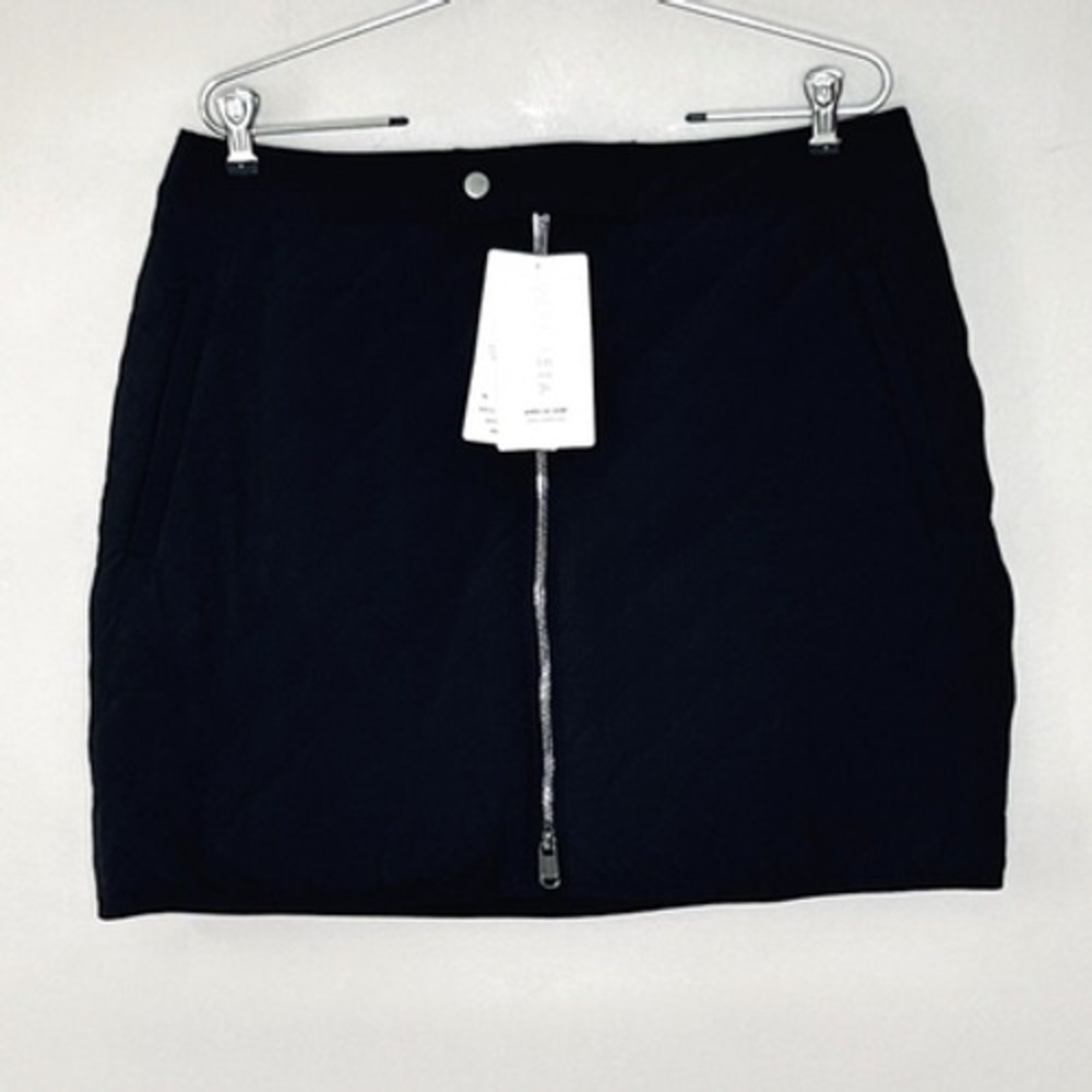 Athleta Apres Ski Skirt Black Quilted Water Resistant Size 14 Gym Pickleball NWT - Picture 2 of 10